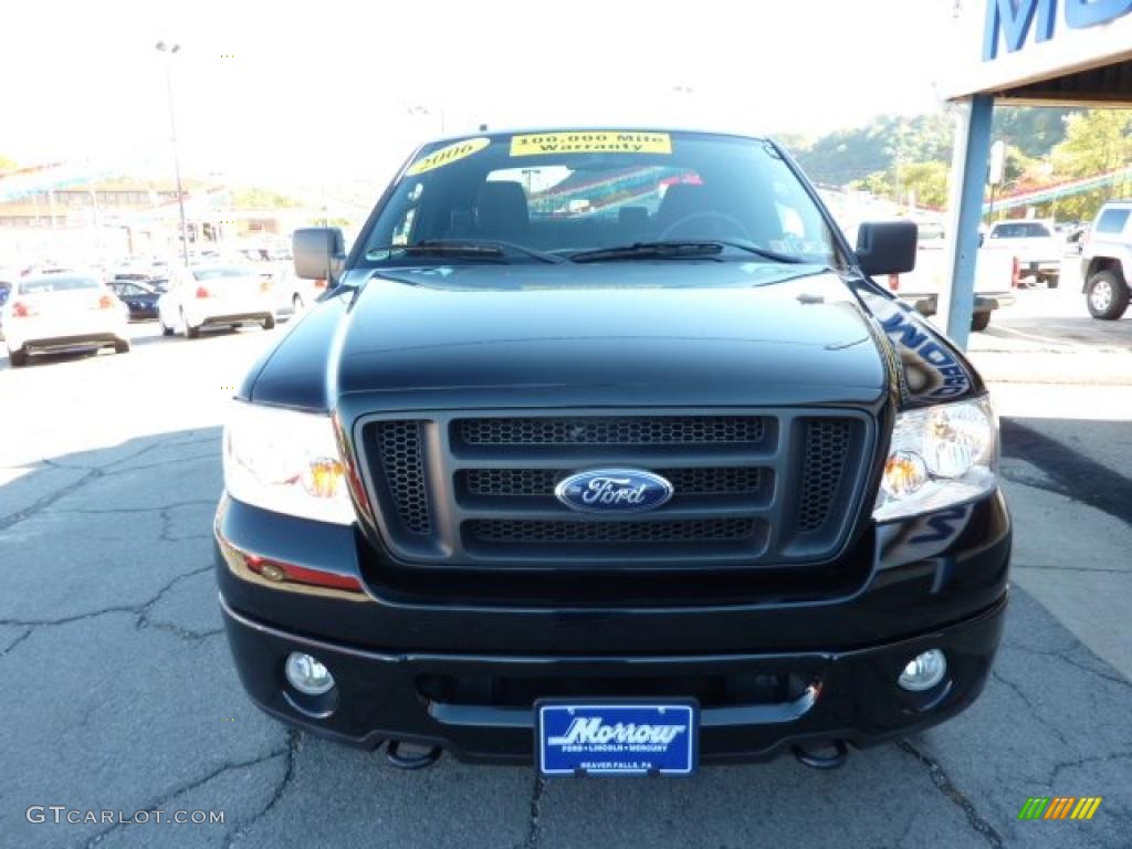 2006 F150 FX4 SuperCab 4x4 - Black / Black photo #4