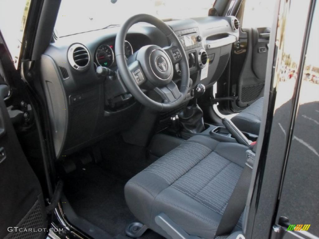 Black Interior 2011 Jeep Wrangler Unlimited Rubicon 4x4 Photo #37807584