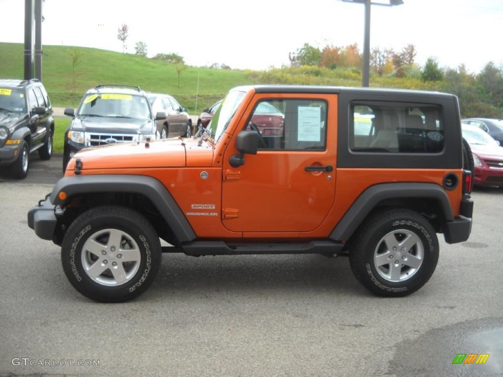 2010 Wrangler Sport 4x4 - Mango Tango Pearl / Dark Slate Gray/Medium Slate Gray photo #16