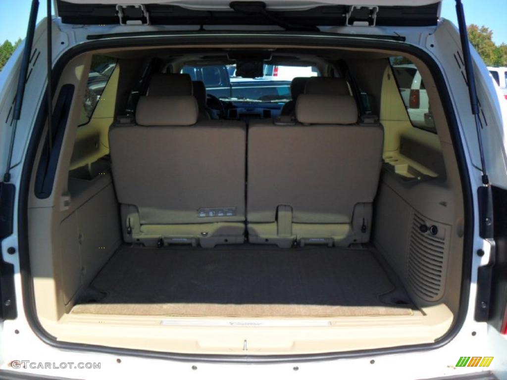 2011 Cadillac Escalade ESV Luxury AWD Trunk Photo #37812148