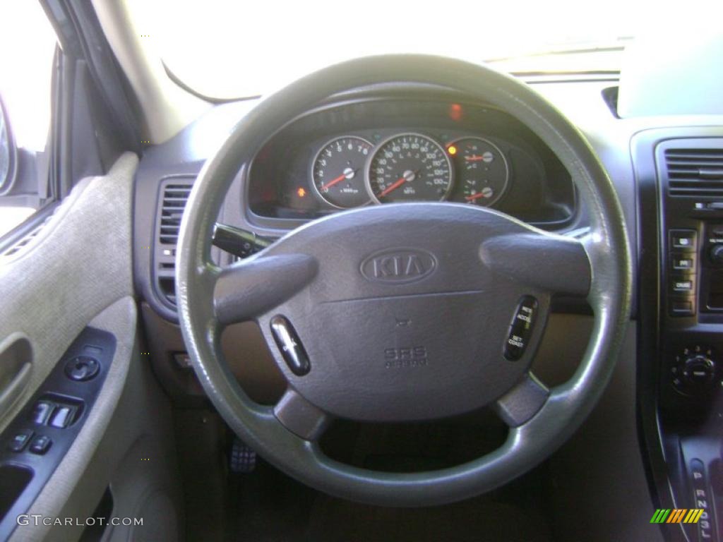 2002 Sedona LX - Dark Emerald Green / Beige photo #15
