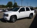 Summit White - TrailBlazer LT 4x4 Photo No. 2