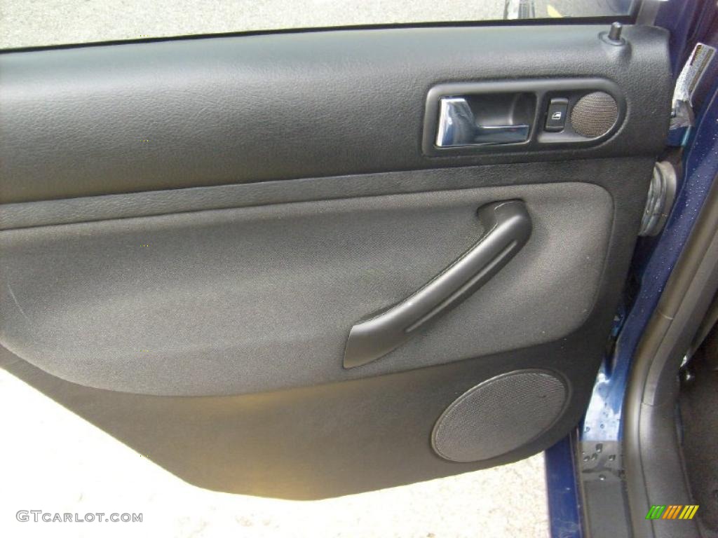 2006 Golf GLS 4 Door - Indigo Blue Metallic / Black photo #14