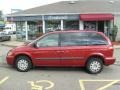 2006 Inferno Red Pearl Chrysler Town & Country   photo #2