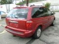 2006 Inferno Red Pearl Chrysler Town & Country   photo #5