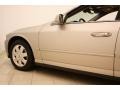 Light Parchment Gold Metallic - LS V8 Photo No. 23