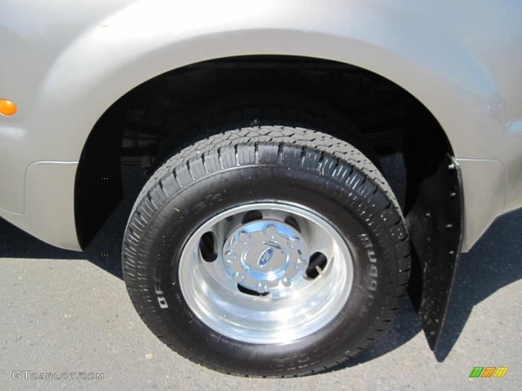 2007 Ford F350 Super Duty Lariat Crew Cab Dually Wheel Photo #37817661
