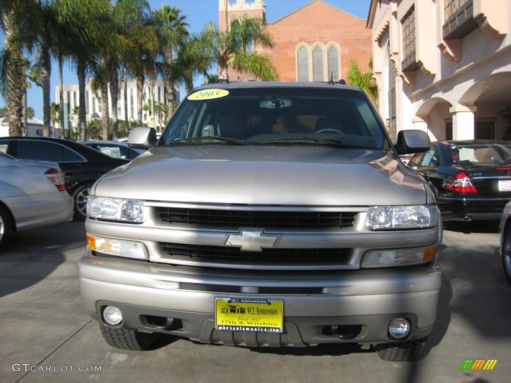 2005 Tahoe Z71 - Silver Birch Metallic / Gray/Dark Charcoal photo #7