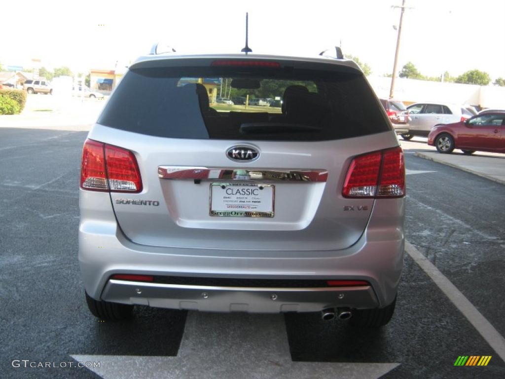 2011 Sorento SX V6 - Bright Silver / Black photo #4