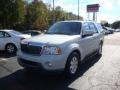 Cashmere Tri-Coat 2004 Lincoln Navigator Luxury 4x4