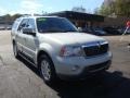 Cashmere Tri-Coat - Navigator Luxury 4x4 Photo No. 6