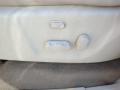 Cashmere Tri-Coat - Navigator Luxury 4x4 Photo No. 16