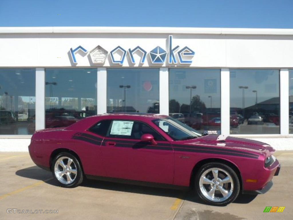 2010 Challenger R/T Classic Furious Fuchsia Edition - Furious Fuchsia / Dark Slate Gray photo #1