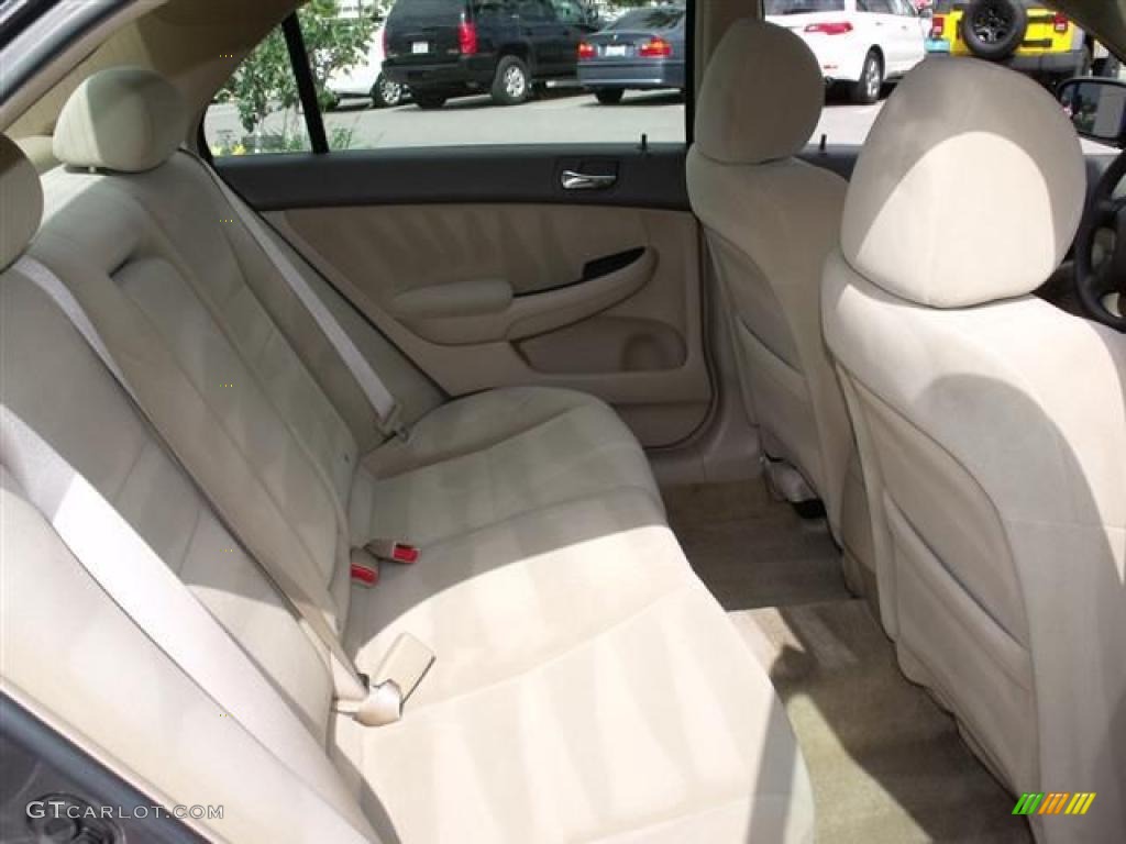 2007 Accord LX V6 Sedan - Carbon Bronze Pearl / Ivory photo #11