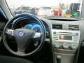 Black - Camry SE Photo No. 4