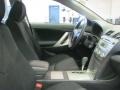 Black - Camry SE Photo No. 7