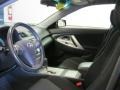 Black - Camry SE Photo No. 24