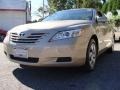 Desert Sand Metallic - Camry LE Photo No. 4