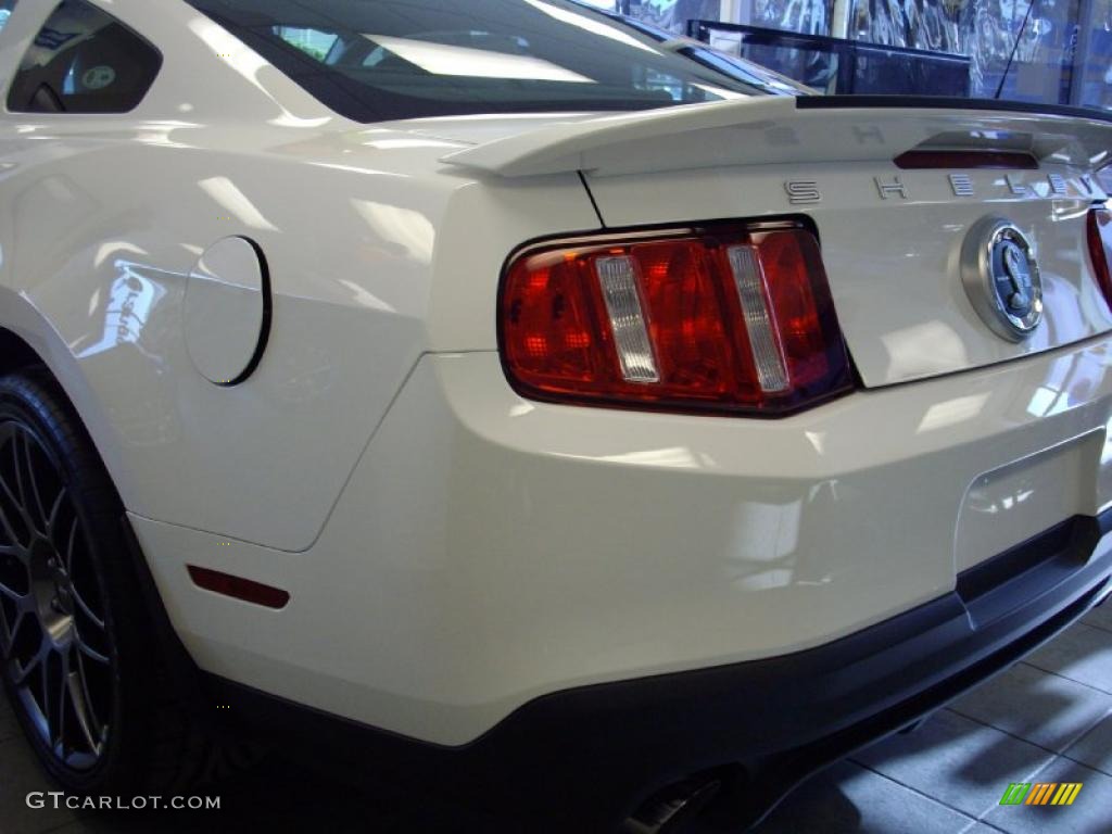 2011 Mustang Shelby GT500 SVT Performance Package Coupe - Performance White / Charcoal Black/Black photo #9