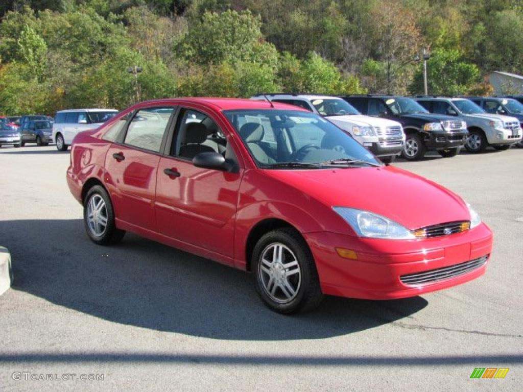 2002 Focus SE Sedan - Infra Red / Medium Graphite photo #5