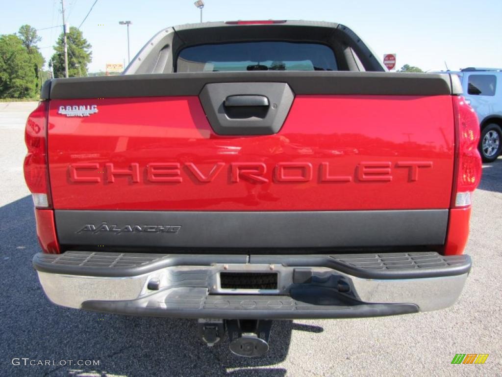 2004 Avalanche 1500 Z66 - Victory Red / Dark Charcoal photo #6