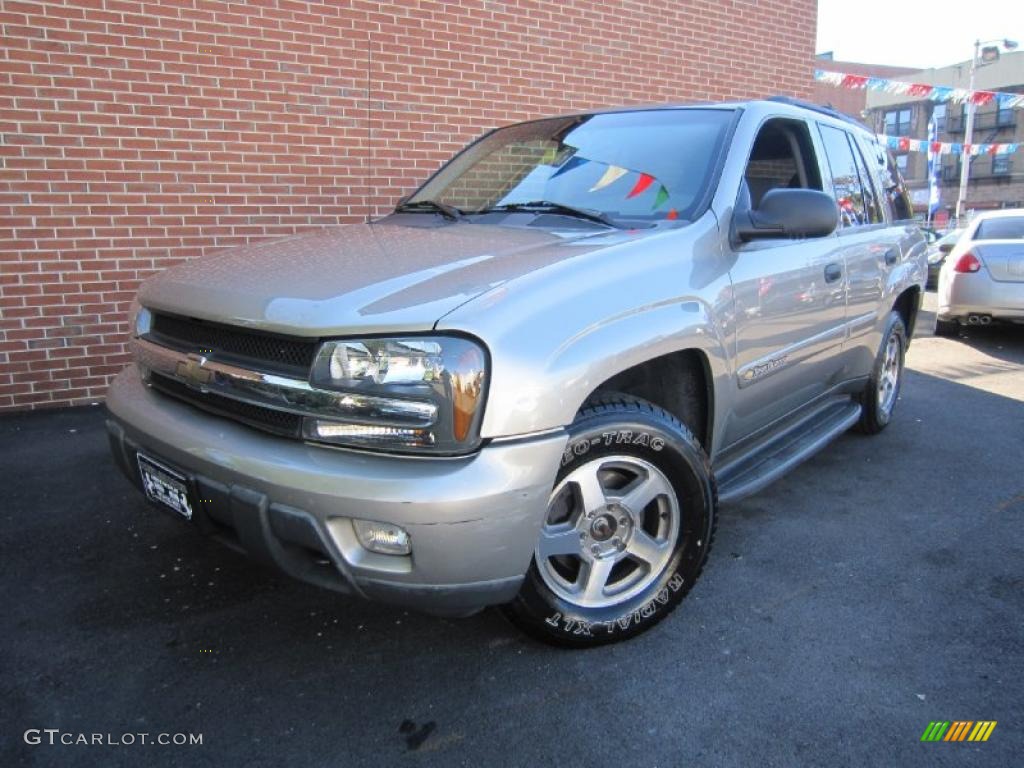 2003 TrailBlazer LS 4x4 - Sandalwood Metallic / Medium Oak photo #1