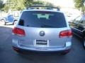 Blue Silver Metallic - Touareg V6 Photo No. 4