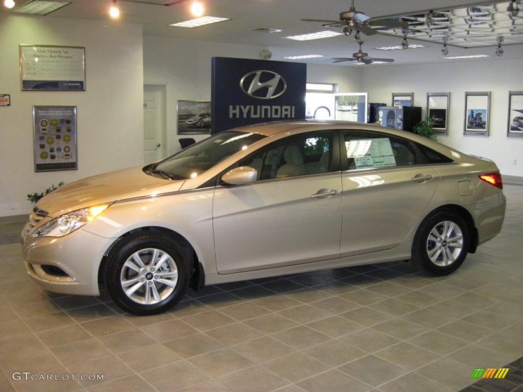 Camel Pearl Hyundai Sonata