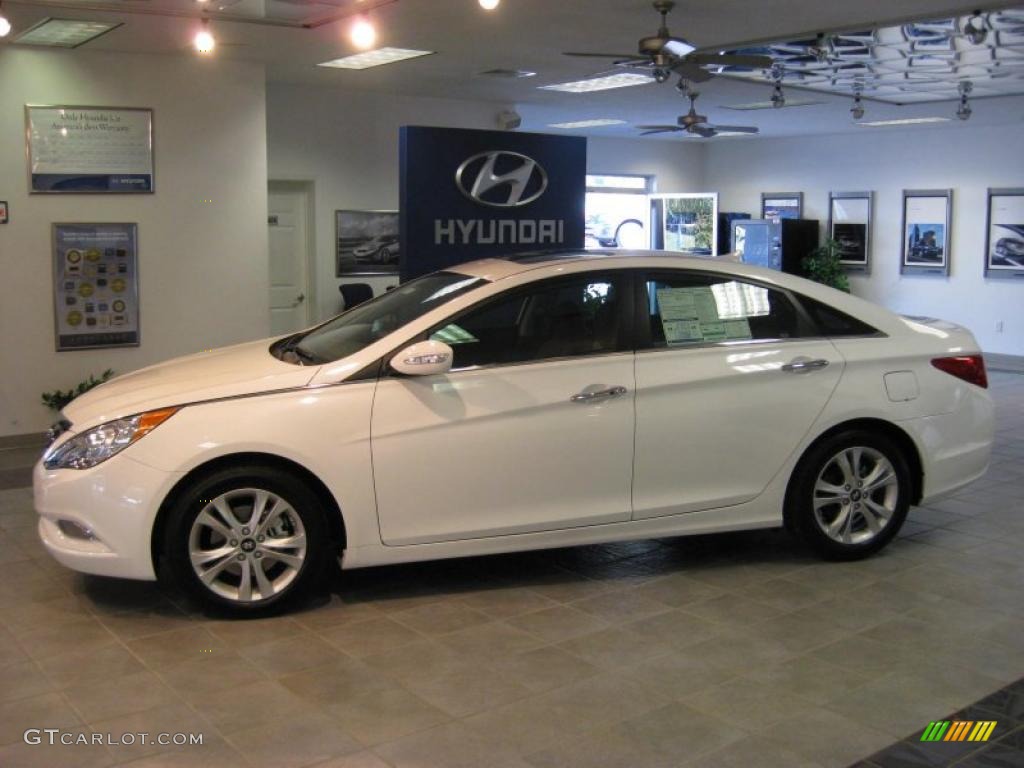 2011 Sonata Limited - Pearl White / Wine photo #1