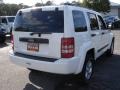 Stone White - Liberty Sport 4x4 Photo No. 4