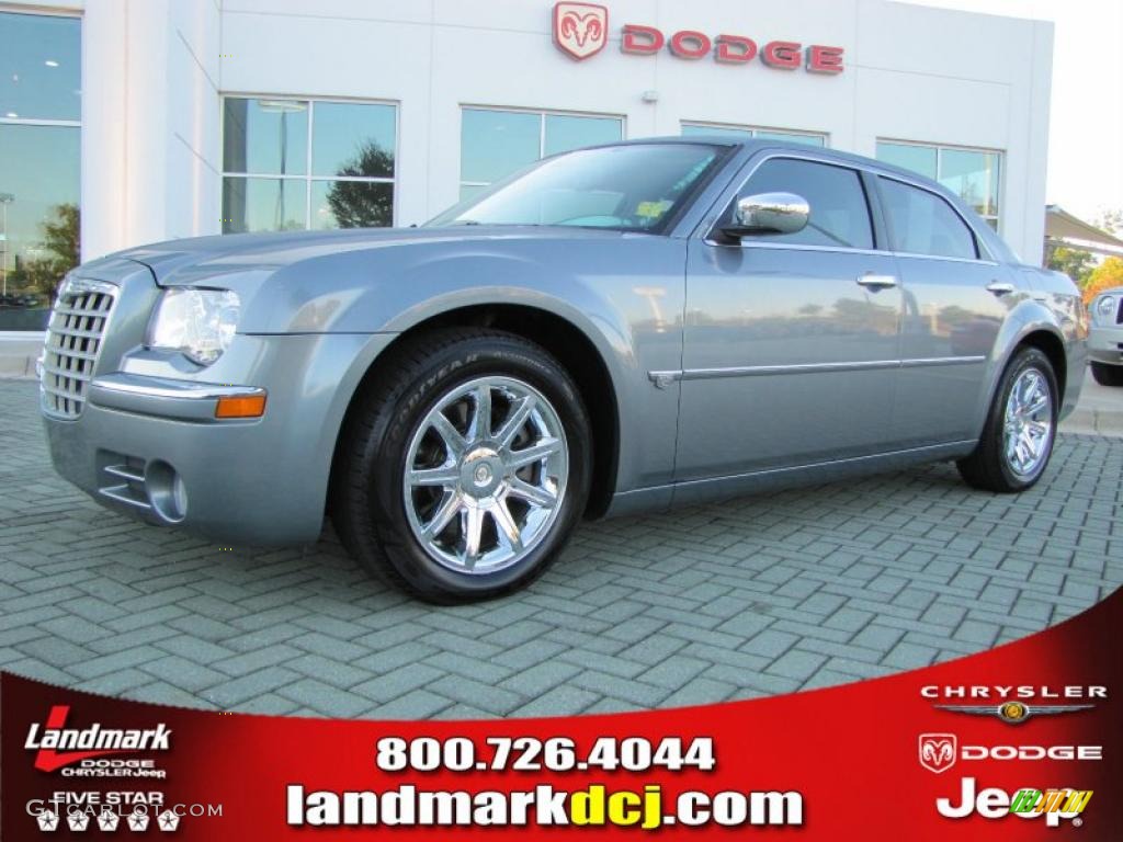 2006 300 C HEMI - Silver Steel Metallic / Dark Slate Gray/Light Slate Gray photo #1