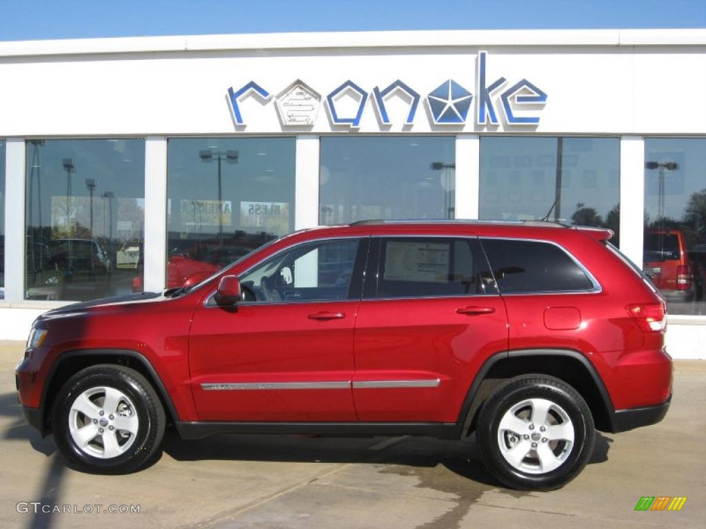 2011 Grand Cherokee Laredo X Package 4x4 - Inferno Red Crystal Pearl / Dark Graystone/Medium Graystone photo #1