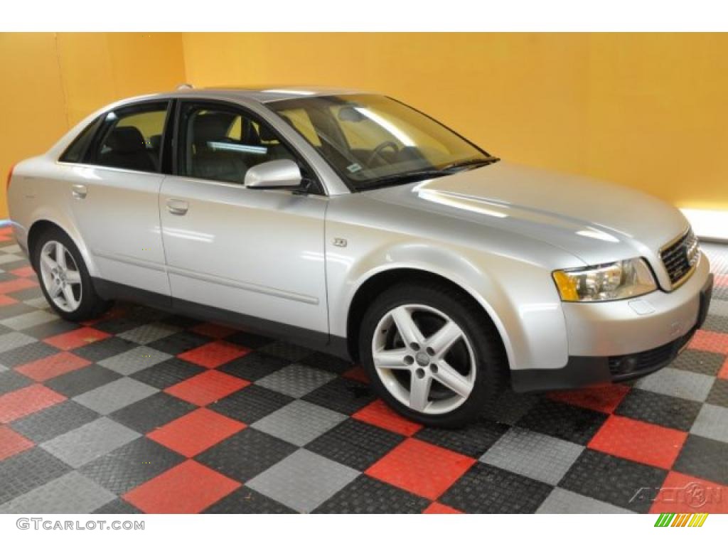 2004 A4 3.0 quattro Sedan - Light Silver Metallic / Platinum photo #1