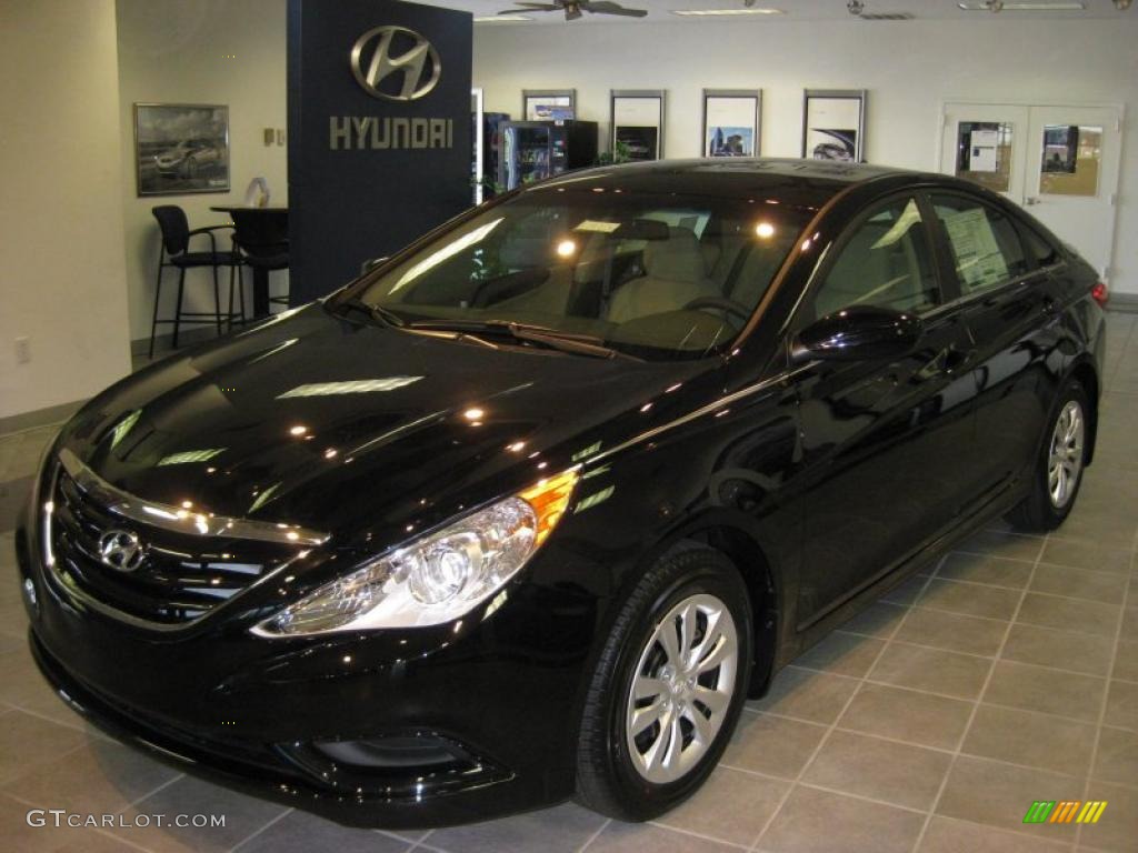 2011 Sonata GLS - Midnight Black / Camel photo #2