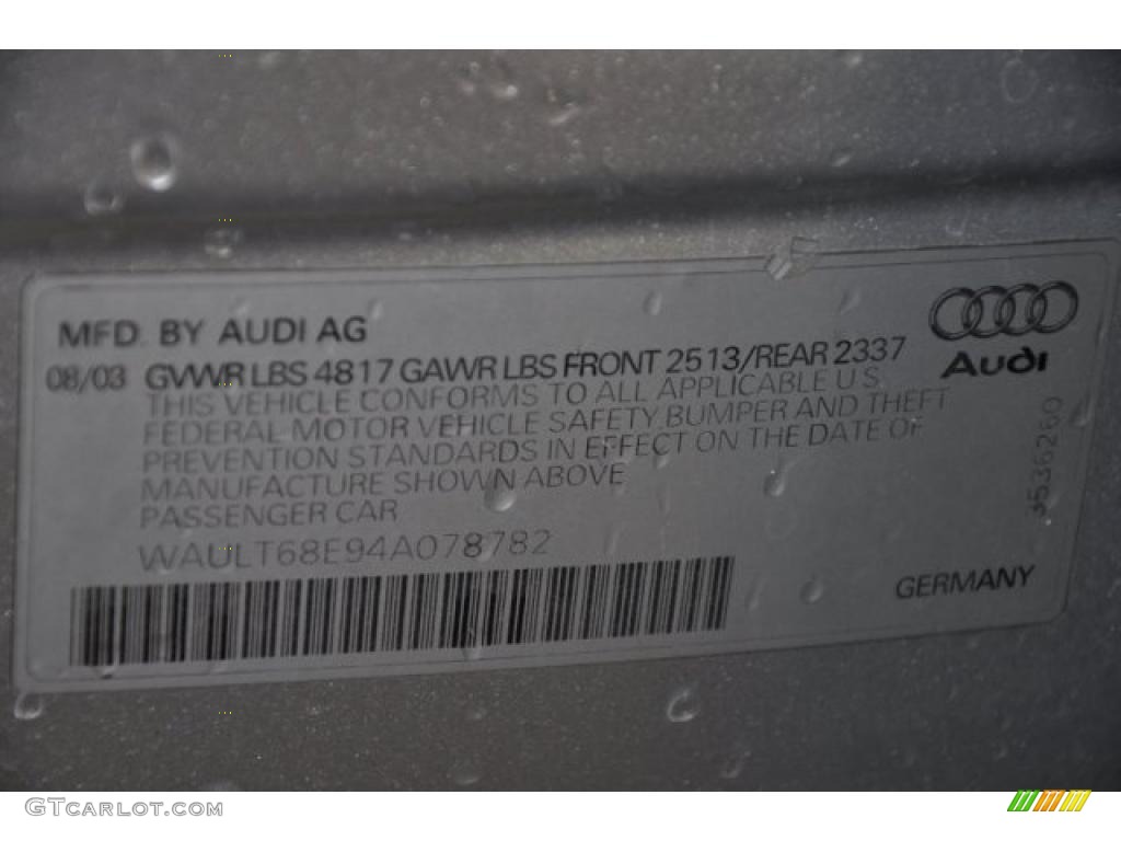 2004 A4 3.0 quattro Sedan - Light Silver Metallic / Platinum photo #11