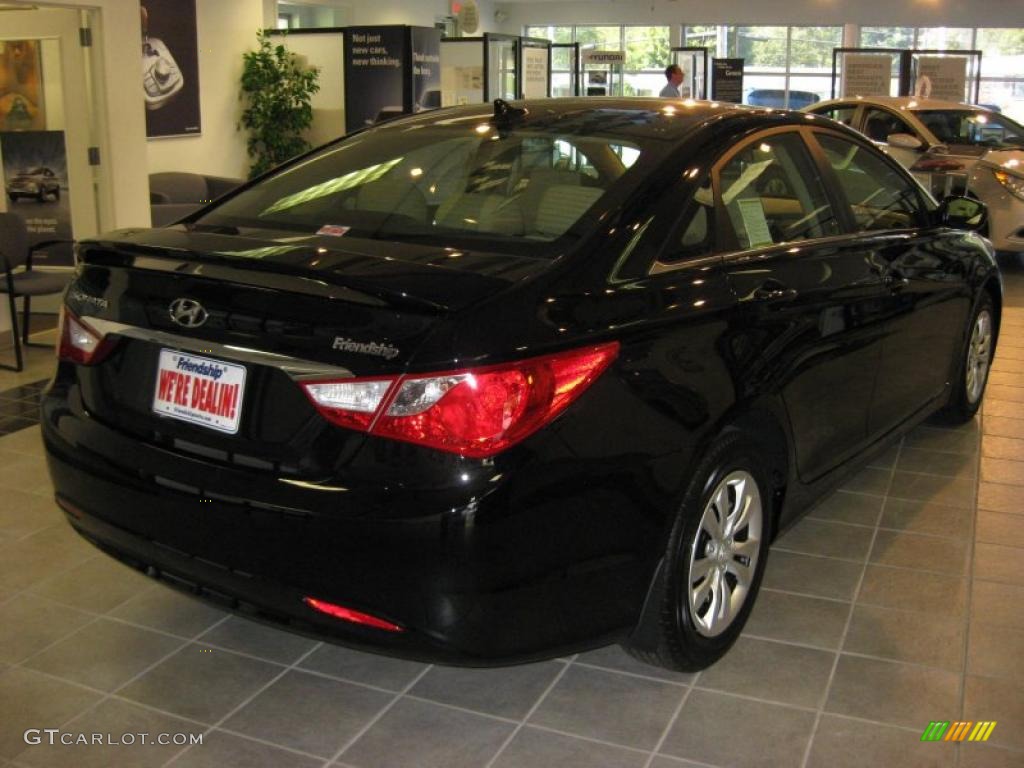 2011 Sonata GLS - Midnight Black / Camel photo #6