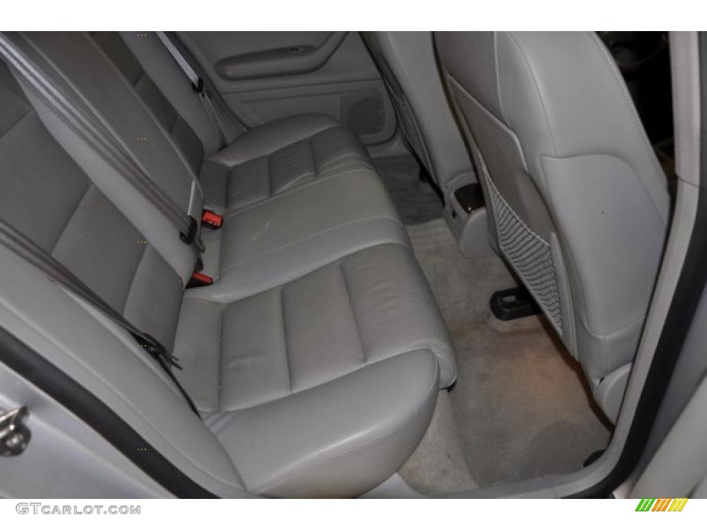2004 A4 3.0 quattro Sedan - Light Silver Metallic / Platinum photo #16