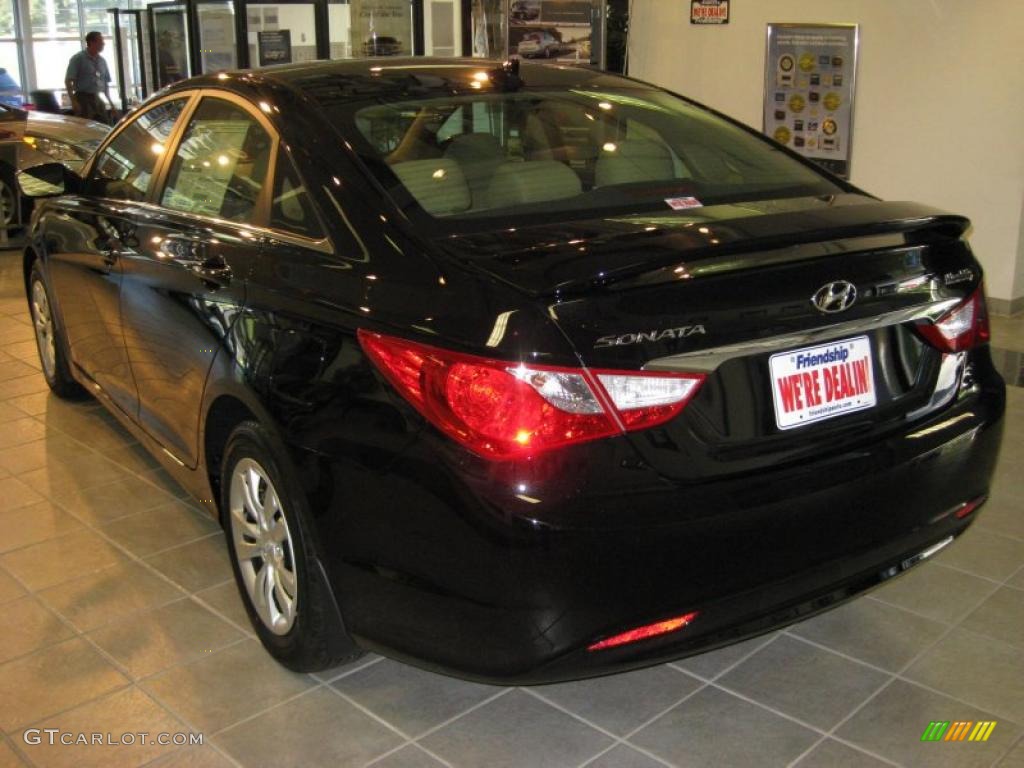 2011 Sonata GLS - Midnight Black / Camel photo #8