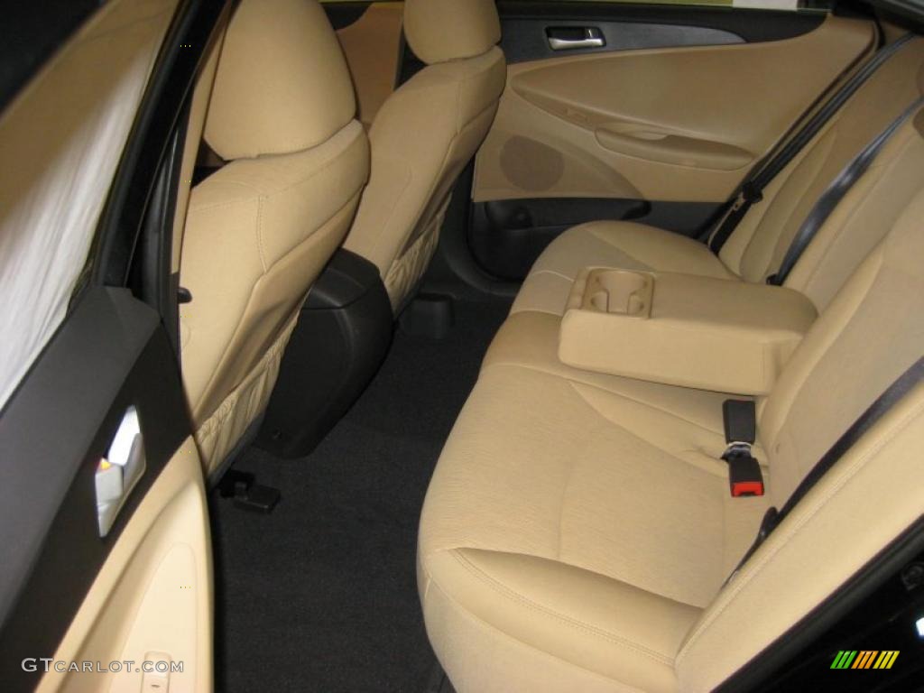 2011 Sonata GLS - Midnight Black / Camel photo #16