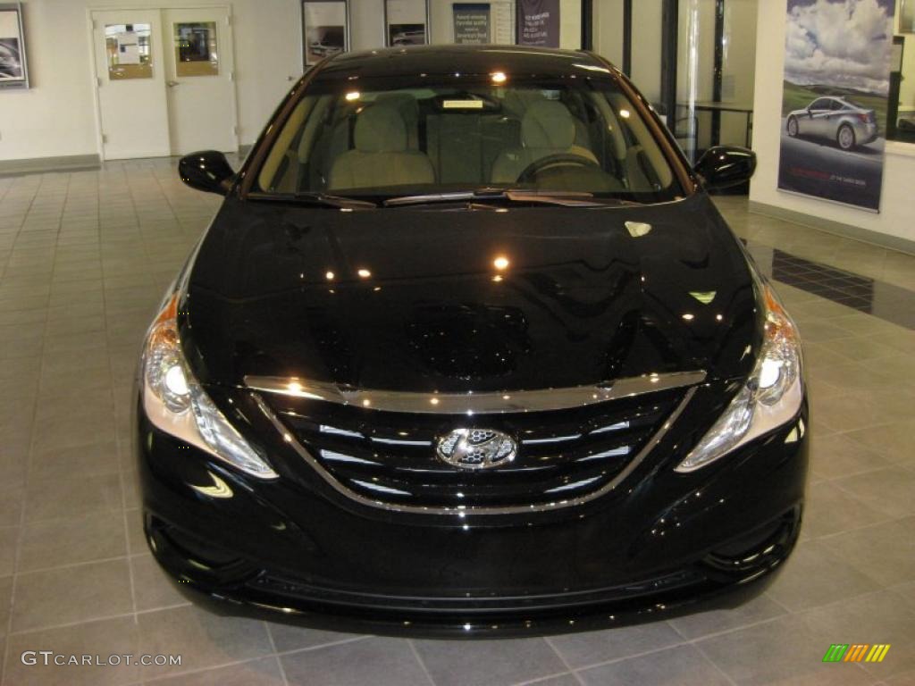 2011 Sonata GLS - Midnight Black / Camel photo #3