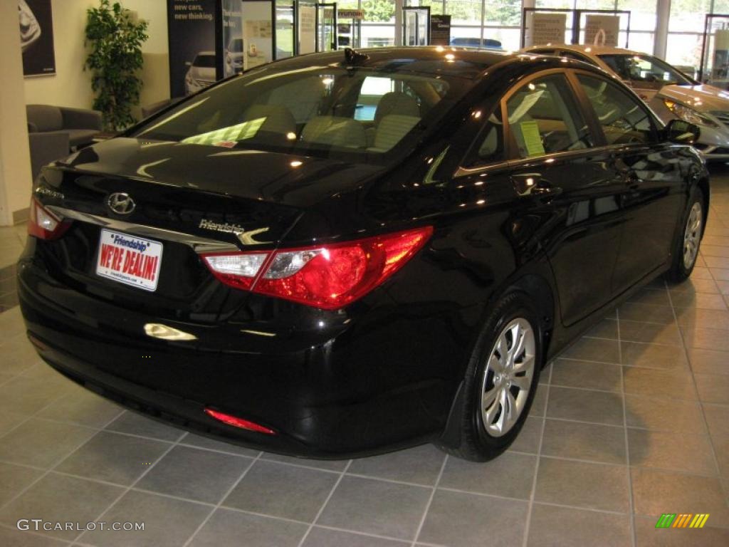 2011 Sonata GLS - Midnight Black / Camel photo #6