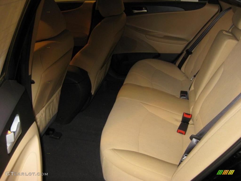 2011 Sonata GLS - Midnight Black / Camel photo #16