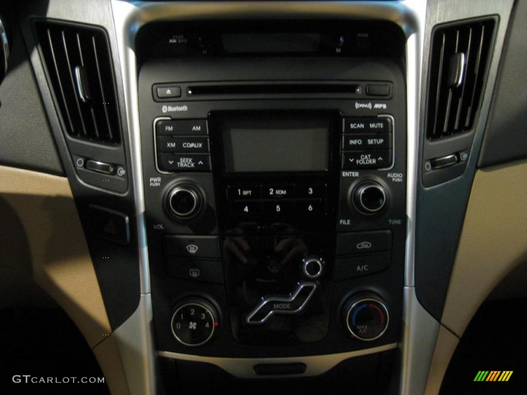 2011 Sonata GLS - Midnight Black / Camel photo #26