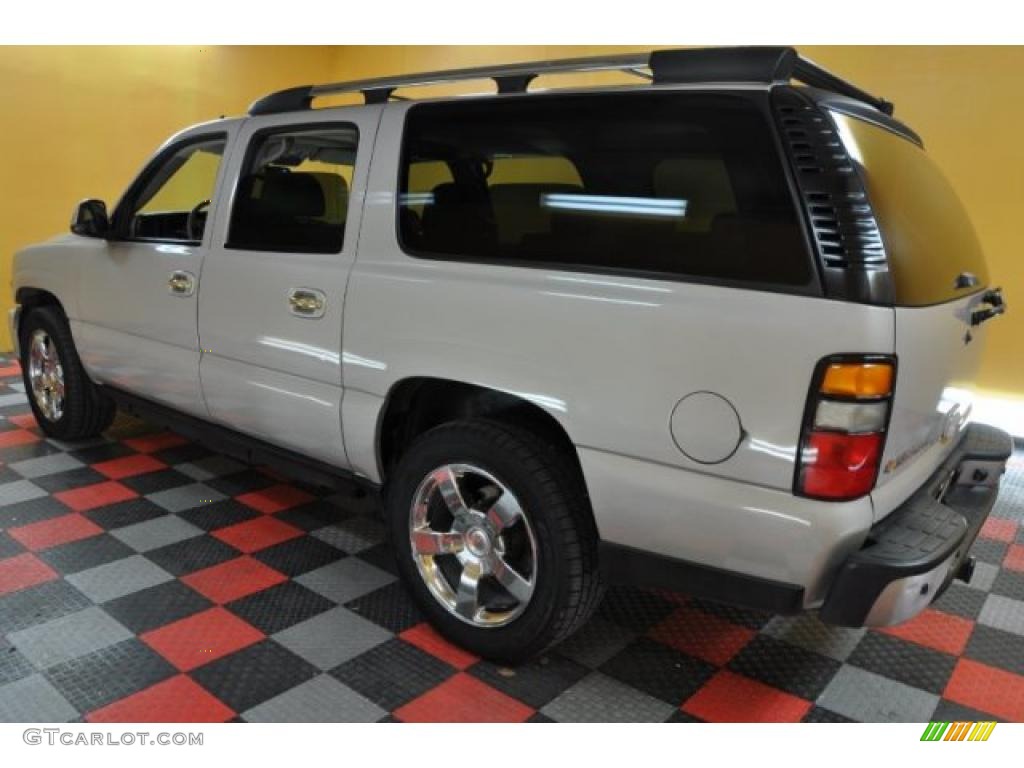2006 Suburban LTZ 1500 4x4 - Silver Birch Metallic / Gray/Dark Charcoal photo #4
