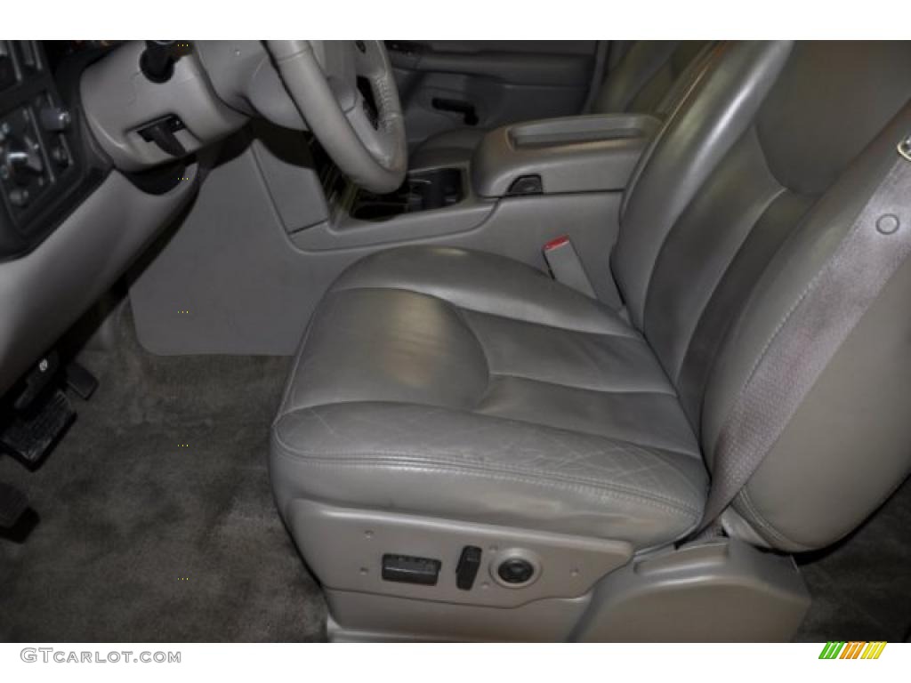 2006 Suburban LTZ 1500 4x4 - Silver Birch Metallic / Gray/Dark Charcoal photo #13