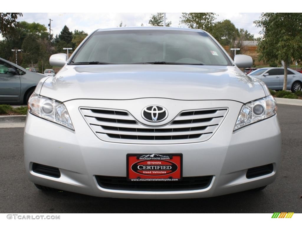 2008 Camry LE V6 - Classic Silver Metallic / Ash photo #6