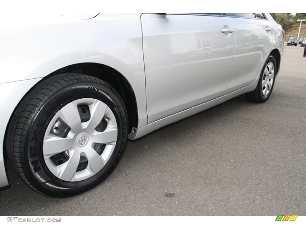 2008 Camry LE V6 - Classic Silver Metallic / Ash photo #29