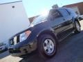 Super Black - Pathfinder SE 4x4 Photo No. 1