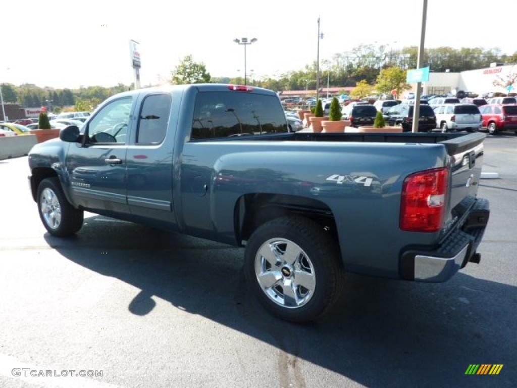 2011 Silverado 1500 LT Extended Cab 4x4 - Blue Granite Metallic / Ebony photo #5