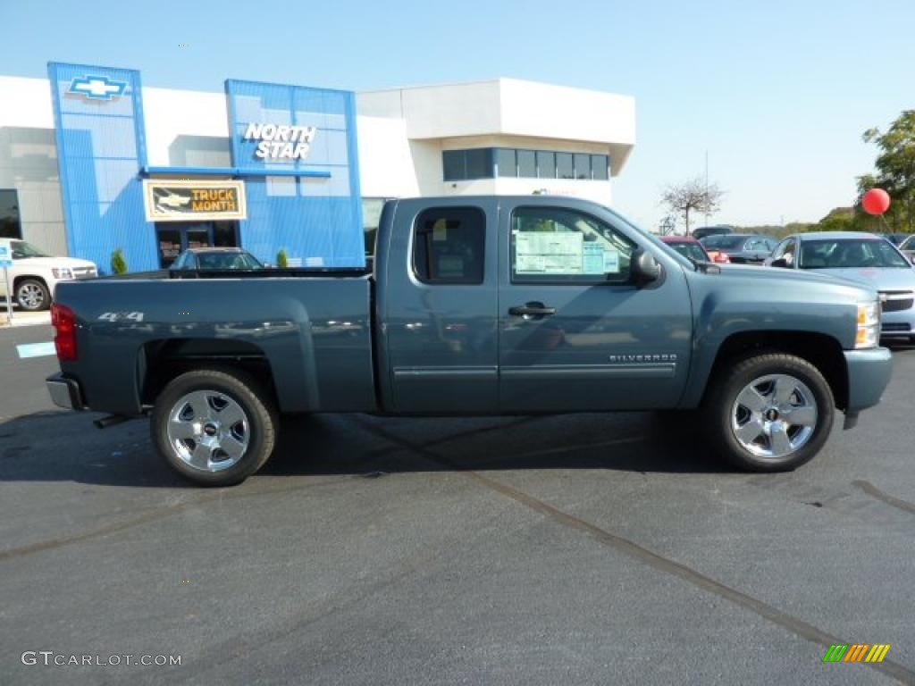 2011 Silverado 1500 LT Extended Cab 4x4 - Blue Granite Metallic / Ebony photo #11